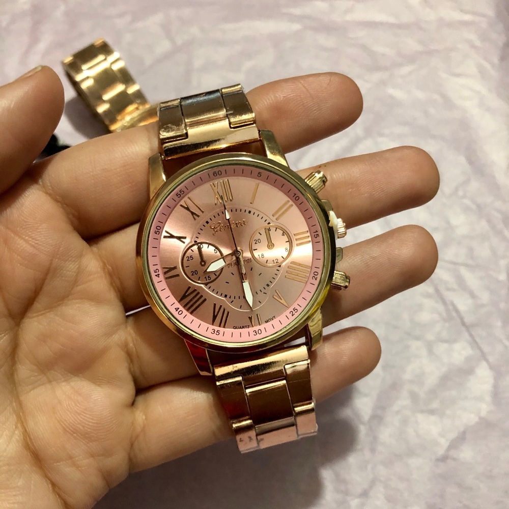 Two Watches/ Two brackets - Picture 4 of 7